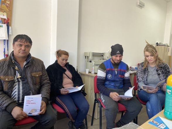 Radionica na temu ,,Pristupačna komunikacija” održana u prostorijama Caritasa Berane