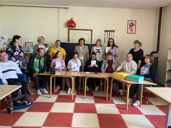 Održana radionica na temu ,,Pristupačna komunikacija” u prostorijama NVO ,,Oaza” u Bijelom Polju