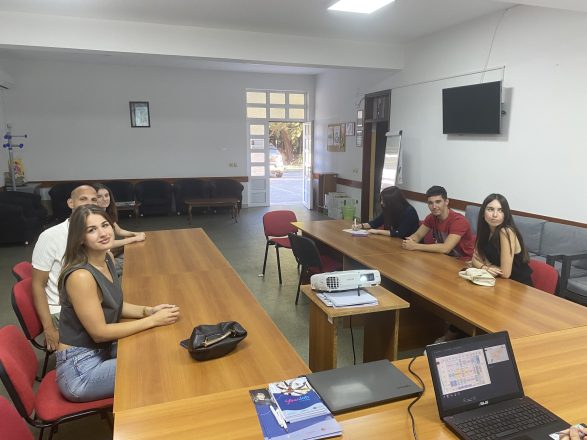 Održan informativni sastanak povodom Erasmus+ programa razmjene mladih