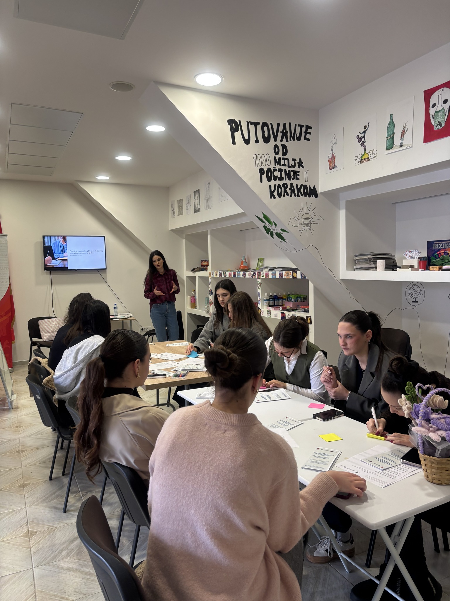 Održan trening „Kreiranje profesionalnog CV-a, motivacionog pisma i razvoj komunikacijskih vještina“