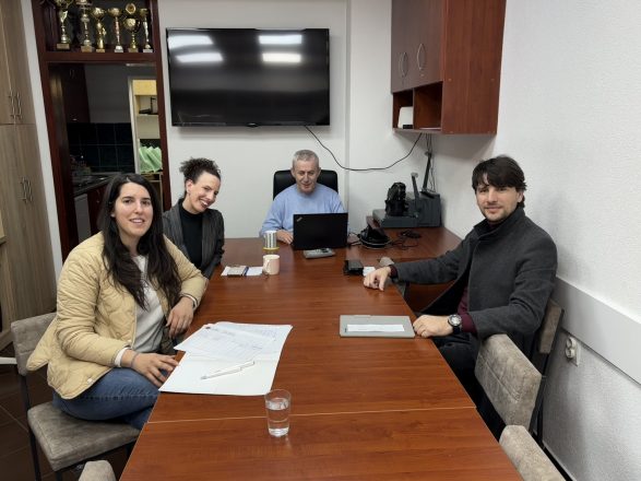 U okviru projekta ACTIVE II održan sastanak u prostorijama Organizacija slijepih za Bar i Ulcinj sa predstavnikom Web Lab-a