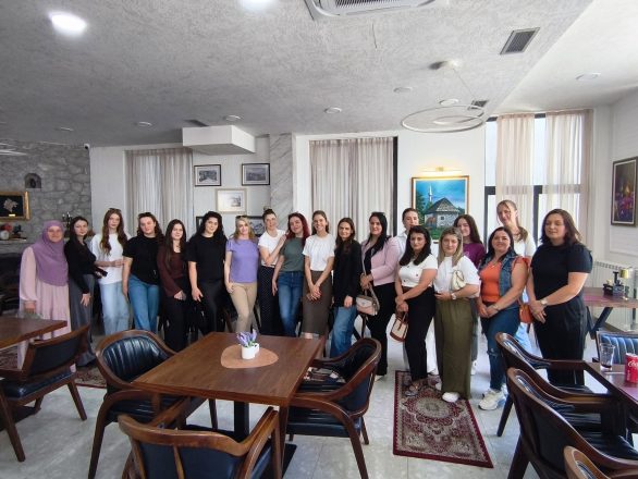 Održana obuka „NLP za razvoj karijere –unaprijeđenje profesionalnih kompetencija“